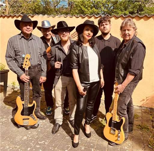 Am Samstag, den 31. August, rockt die Paula Andress Band die Bühne am Lindenbaum.  Foto: privat