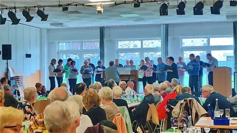 Am Sonntag, 17. März 2024 richtete der Gesangverein „Frohsinn Eich“ zum 1. Mal ein Kaffee-Klatsch Konzert im nahezu vollbesetzten Eicher Bürgerhaus aus. Foto: privat