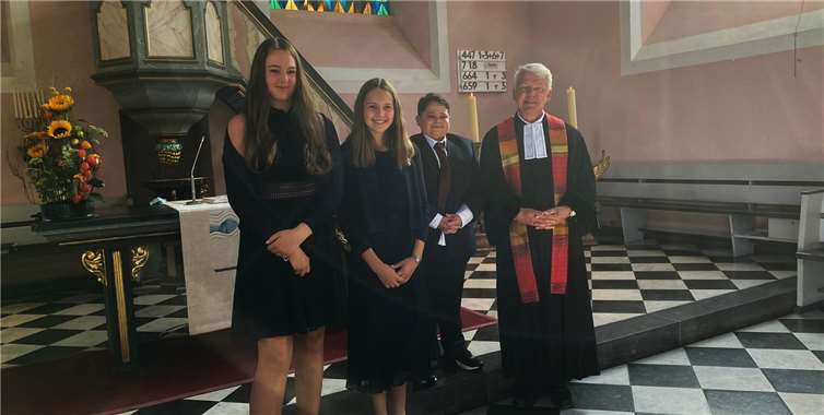 Am Sonntag, 20. September wurden weitere drei Konfirmanden in Oberwinter eingesegnet.Foto: privat