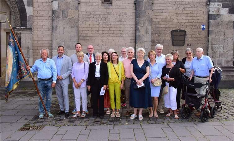 Am Sonntag, 21. Juli 2024 feierte die Steinweg-Nachbarschaft, nachweislich eine der ältesten der noch bestehenden Andernacher Nachbarschaften ihr 400 jähriges Jubiläum. Foto: privat