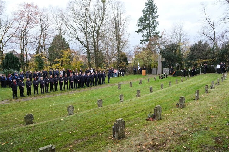 Am Sonntag, den 16. November 2025, wurde bundesweit anlässlich des diesjährigen Volkstrauertages der Opfer von Krieg und Gewalt gedacht. Foto: Gemeinde Swisttal