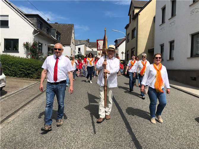 Am Sonntag nahm man bei Kaiserwetter am Festumzug teil.