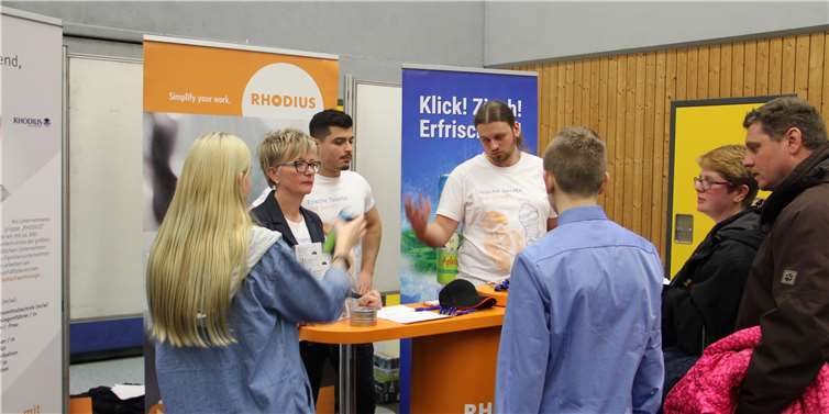 Am Stand der Firma Rhodius gabes viele Informationen rund um die Ausbildung.