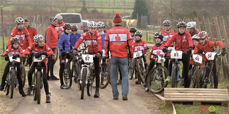 Am Start zum zweiten Durchgang des MTB RSV Kids-Cups