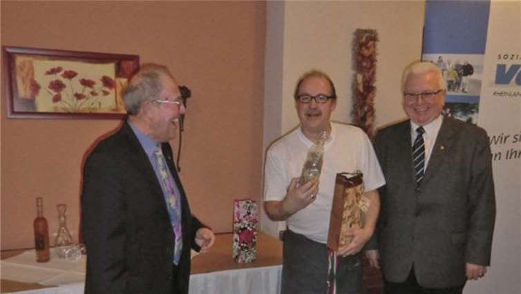 Am Tag der Jahreshauptversammlung konnte das 200. Mitglied des Ortsverbandes aufgenommen werden.privat