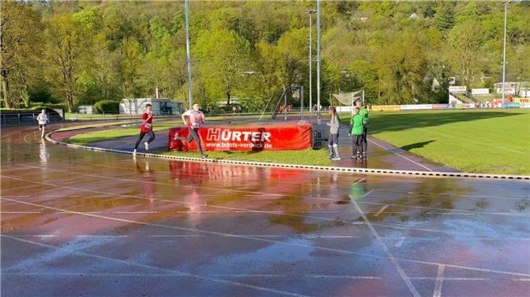 Am Wochenende gingen die Athlet*innen der DJK bei zwei Wettkämpfen an den Start. Fotos: privat