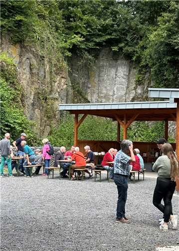 Am ersten Sonntag im Juli fand das traditionelle Sommer- und Familienfest der SPD Wachtberg auf dem Grillplatz am Stumpeberg statt. Foto: privat