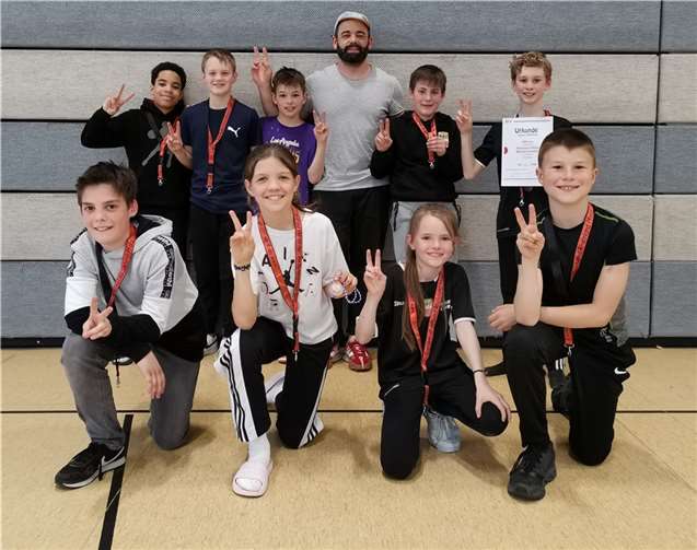 Am frühen Sonntagmorgen ging es für neun Kids (acht Jungs und ein Mädchen) in das gut 200 km entfernte Speyer, wo sich die besten Oberligamannschaften der U12 in Rheinland-Pfalz trafen. Fotos: privat