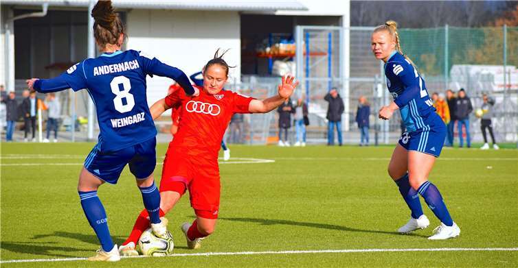Am kommenden Sonntag müssen die Bäckermädchen um Maren Weingarz und Alina Wagner zum FC Ingolstadt. Tobias Muehlsteff - @MYTOBAS by www.myfoto24.eu