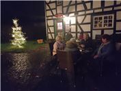 Am urigen Kaffeehaus gab es Glühwein und Döppekooche.