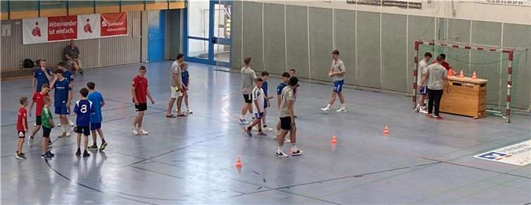 Am vergangenen Samstag herrschte inner- und außerhalb der Mülheim-Kärlicher Philipp-Heifft-Halle ein reges Treiben. Foto: privat