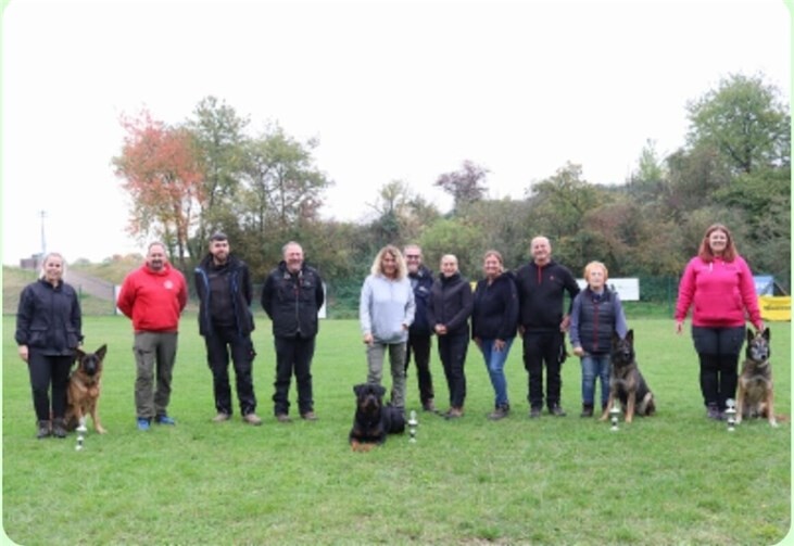 Am vergangenen Samstag stellten fünf Teilnehmer im Schäferhund-Verein der Ortsgruppe Stadion-Andernach gemeinsam mit ihren Hunden ihr Können unter Beweis. Die Teilnehmer traten mit den Prüfungszielen BH/VT, IBGH2, IGP1, IGP2 und IGP3 an. Foto: privat
