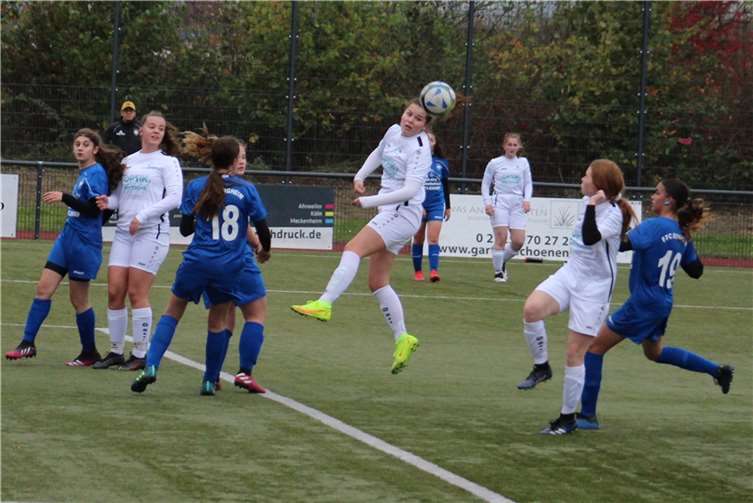 Am vergangenen Spieltag stand auf der heimischen Alfred-Engel-Sportanlage in Merl die Partie gegen den FFC Bergheim auf dem Programm.