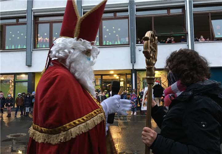 Am zweiten AAM gab es einen Überaschungsbesuch vom Nikolaus. Foto: privat