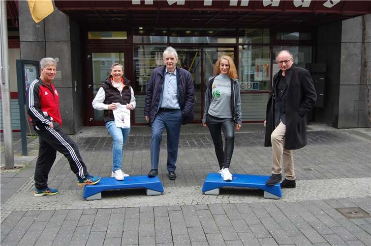 Am zweiten Samstag im Juni finden in ganz Rheinland-Pfalz zahlreiche kostenfreie Sport- und Bewegungsangebote zum Mitmachen und Ausprobieren statt. So auch in Andernach. Foto: Landesinitiative „Rheinland-Pfalz - Land in Bewegung“