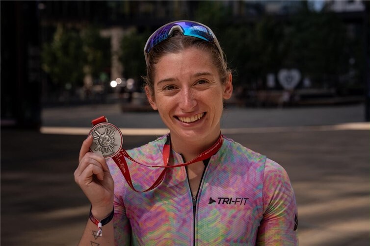 Amina Durben mit neuer Bestzeit beim Frankfurt City Triathlon