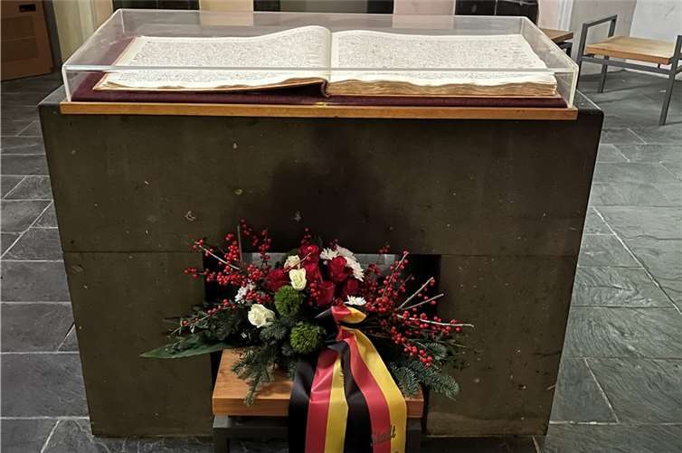 An der Heilig-Geist-Kapelle in Mayen findet am 2. Januar eine Feier zum Gedenken an die Opfer des schwersten Luftangriffs auf Mayen im Jahre 1945 statt.  Foto: Julia Judt/Stadt Mayen