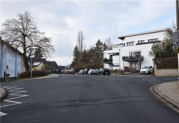 An der Kreuzung Jahnstraße - St. Barbarastraße - Auf Stürmerisch ist ein Kreisel geplant.