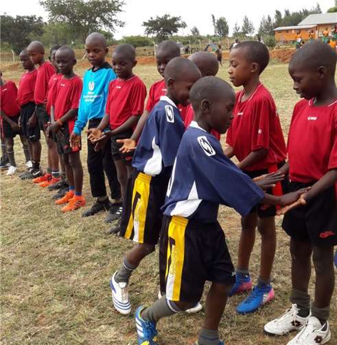 An der Kwa Moyo School in der Nähe von Mbale in Uganda engagieren sich die beiden Arbeitskollegen Thomas Eislöffel und Ulrich von Elstermann eines Mitgliedes der SG Ahrtal für verschiedene Hilfsprojekte.Foto: privat