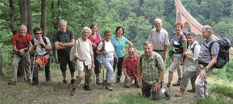 An der Liesenfelds-Hütte hatten die Wanderer einen tollen Blick auf das Hubertusviadukt.  privat