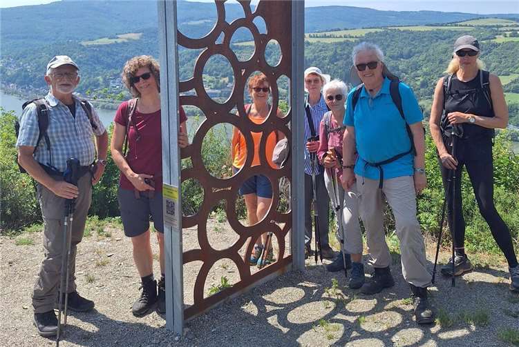 An der Schönsten Weinsicht 2022 Rheingau. Foto: Eifelverein Remagen