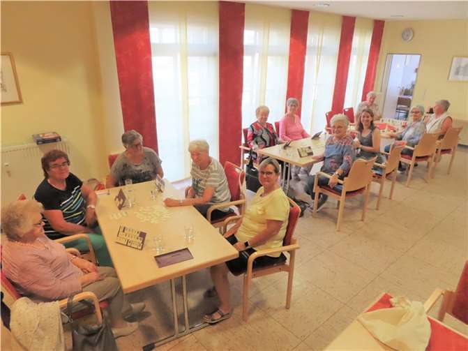 An diesem Seniorentrefftag war „die Welt noch in Ordnung“. So soll es auch wieder ab 21. März werden.  Foto: OG Ochtendung