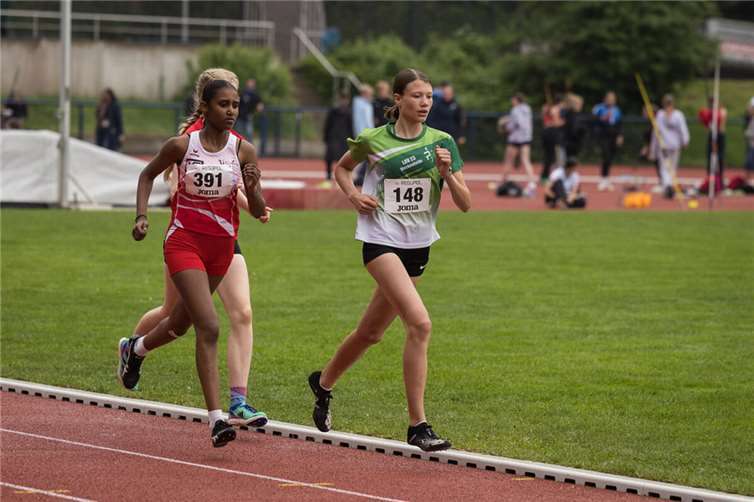 Ana Groß wird LVN-Vizemeisterin im Blockmehrkampf-Lauf (hier der 2.000-Meter-Lauf). Foto: privat
