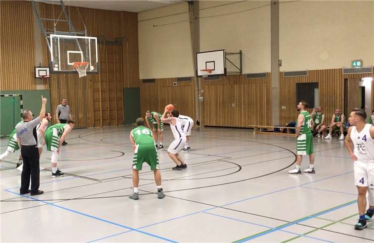 Andi Rossi knackte kurz vor Spielende die 100er-Marke. Fotos: privat