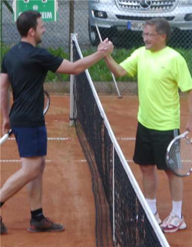 Andrê Seliger (li) und Volker Born (beide TC Steimel) waren beim Turnier des TC Dierdorf erfolgreich.Foto: Archiv TC Steimel/Dietrich Rockenfeller