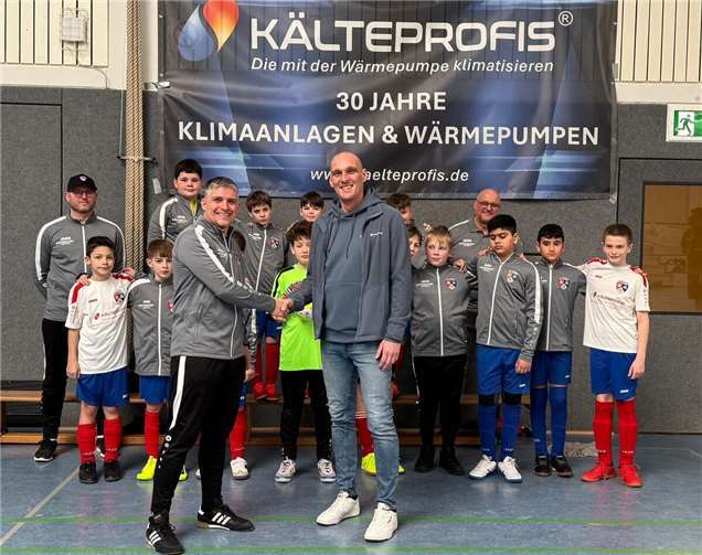 Andre Täubner von den Kälteprofis mit der E-Jugend.  Foto: Täubner