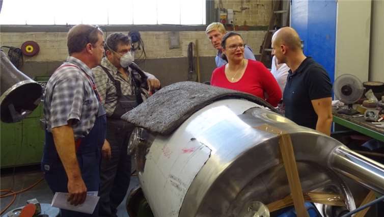 Andrea Nahles (MdB) beim Rundgang durch den Betrieb J.B. Michiels GmbH.privat