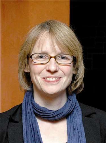 Andrea Thelen. 