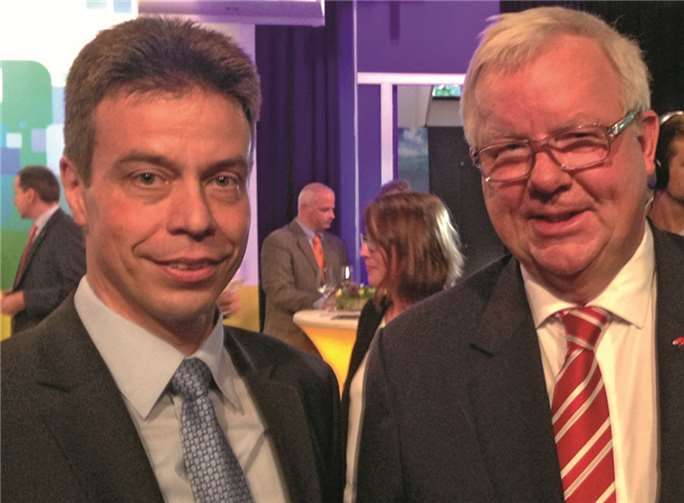 Andreas Biebricher (l.) und Dr. Michael Fuchs sehen dringenden Handlungsbedorf inSachen Schulsozialpolitik. privat