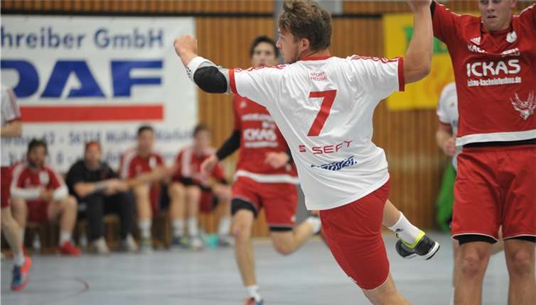 Andreas Dahmen traf in Zweibrücken 2 Treffer, musste aber in der zweiten Halbzeit wegen einer Verletzung passen.privat