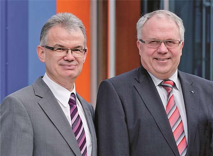 Andreas Harner und Franz-Jürgen Lacher, Vorstand der Volks- und Raiffeisenbank Neuwied-Linz.privat