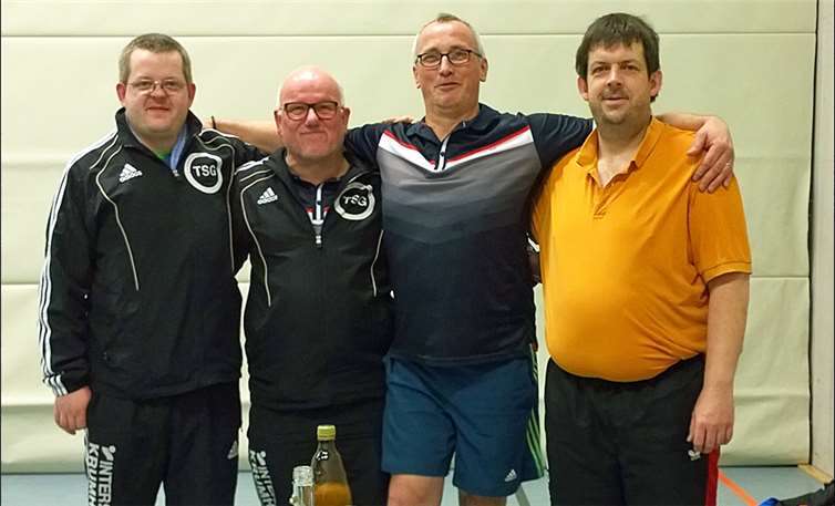 Andreas Hoffmann, Jens Walterschen, Markus Scheel und Mike Caspari konnten die Herbstmeisterschaft erringen.privat