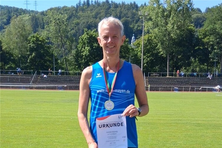 Andreas Nickenig glänzt mit Gold über 5.000 Meter