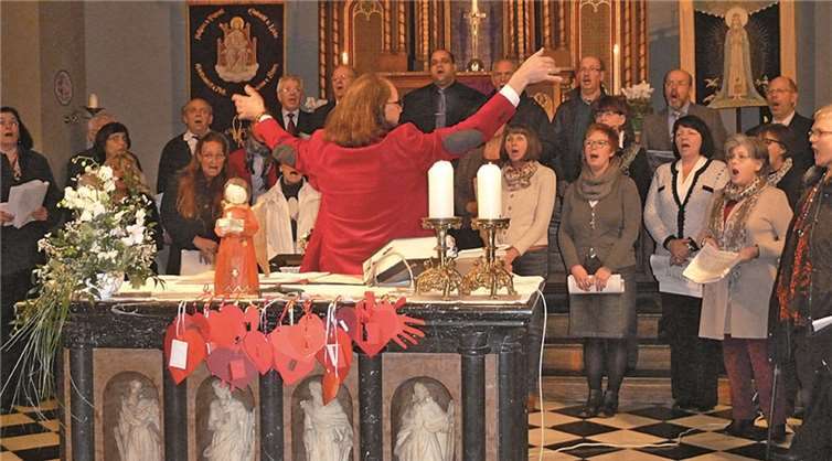 Andreas Schäfer dirigierte den „Jungen Chor“.RFW