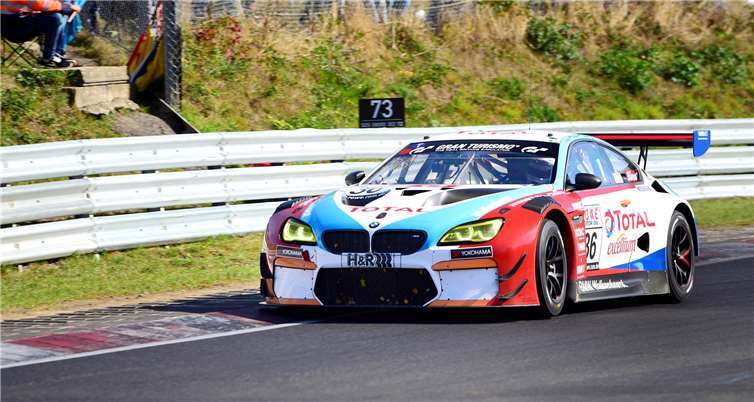 Andreas Ziegler mit dem BMW M6 GT3 vom Team Walkenhorst Motorsport auf der Strecke.