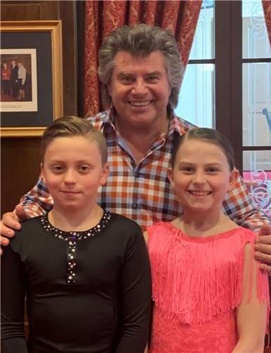 Andy Borg mit Nikita Shayevych und Sophie Orschlet.Foto: privat