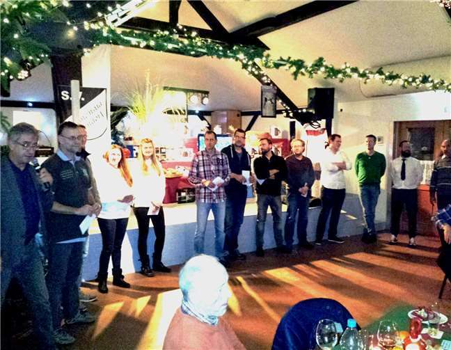 Anerkennung für Trainer, Betreuer, Helfer und Unterstützer.privat