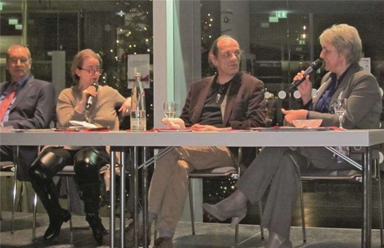 Anette Fuhr, Michael van Ooyen, Petra Lötschert und E. Julius Petsch.Privat