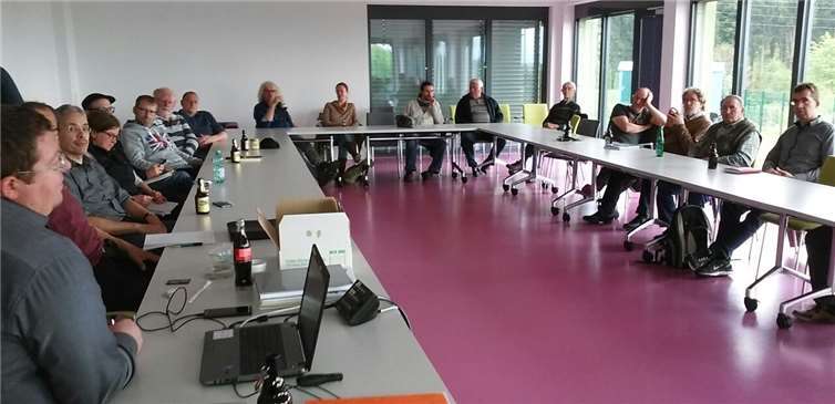 Anfang Mai fand bereits das erste Treffen in den neuen Räumlichkeiten statt. Privat