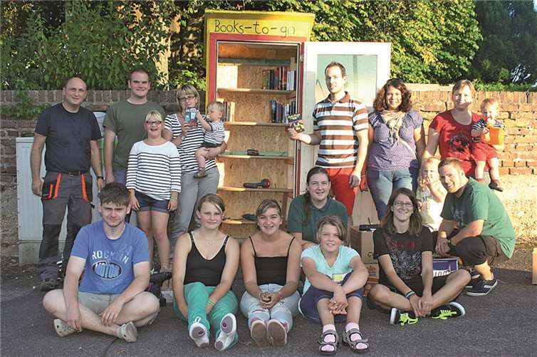Anfang September stellte die Schützenjugend des Bezirksverbandes Voreifel auf dem Parkplatz der Raiffeisenbank in Ersdorf einen offenen Bücherschrank auf.Privat