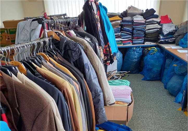 Angeboten wird hochwertige bzw. gut erhaltene Kleidung für Damen und Herren sowie für Kinder. Foto: privat