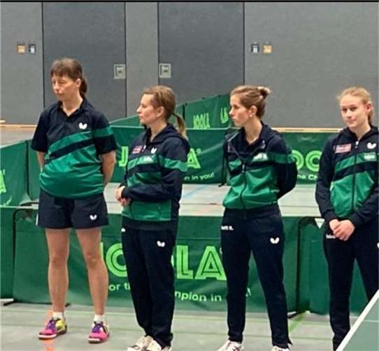 Angela Schönau, Julia Winandi, Steffi Klein, Luisa Düchting.  Foto: privat