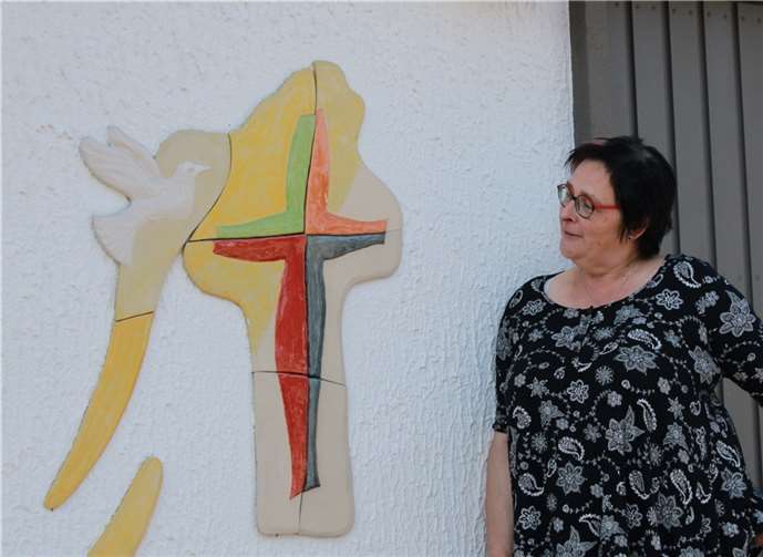 Angelika Schepp verlässt nach 12 Jahren das Jugendhaus neben dem Evangelischen Gemeindehaus in Neuhäusel. Foto: Sabine Hammann-Gonschorek