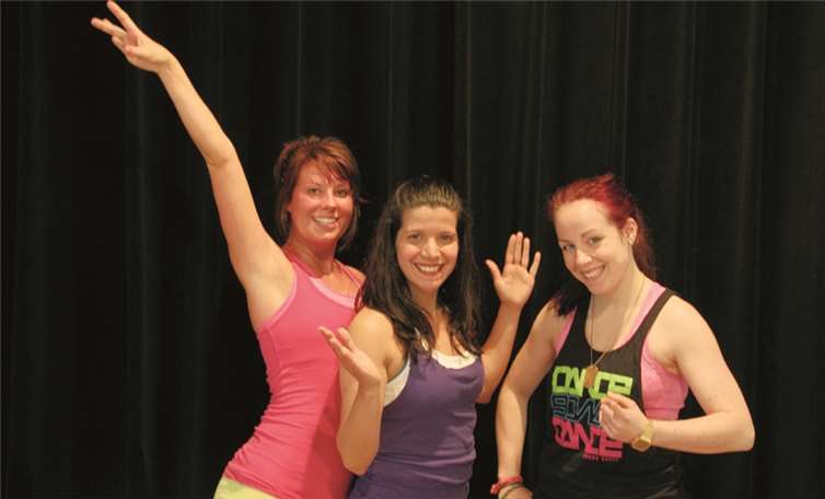 Angelina Engelke, Beatriz Szczepaniak und Yvonne Lawer (v.l.n.r.).
