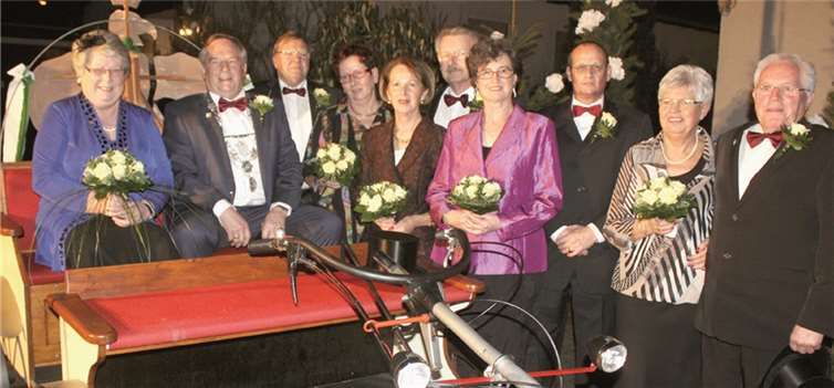 Angesichts der frühlingshaften Temperaturen konnten die sonst üblichen Wintermäntel sogar am Abend zu Hause bleiben.DL