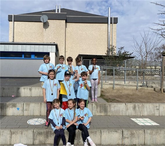 Angetreten sind insgesamt fünf Jungen und fünf Mädchen der 2. Schuljahre unserer Schule. Foto: privat